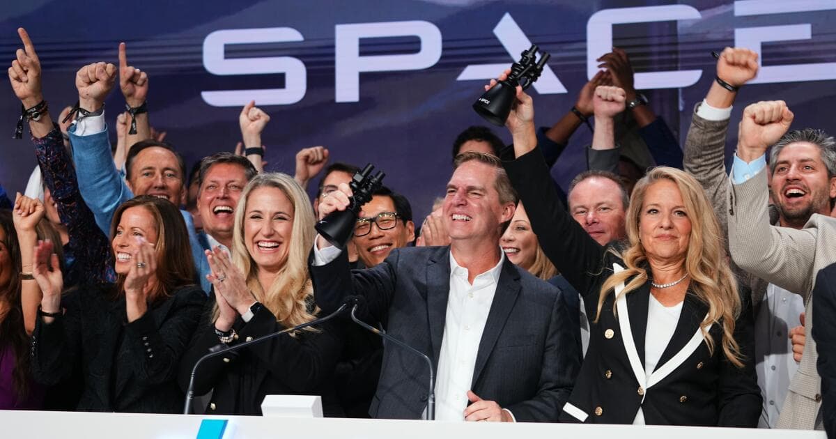 SpaceX Initial Public Offering Returns to Earth After